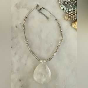 Vintage Seashell Pendant Necklace mermaid